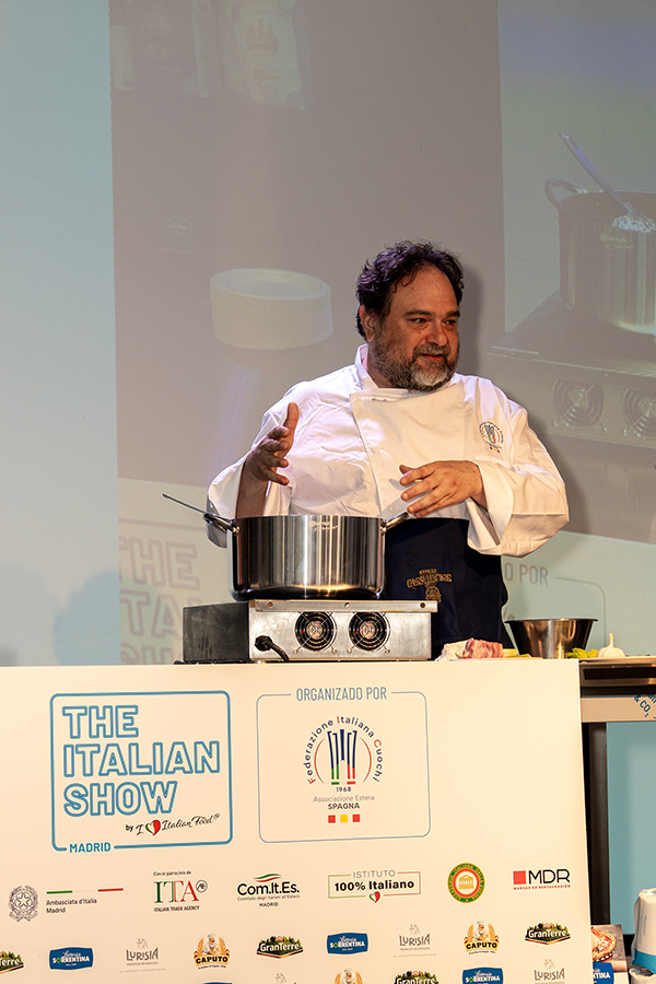 Emiliano Celli, protagonista de La casquería sin fronteras, The Italian Show